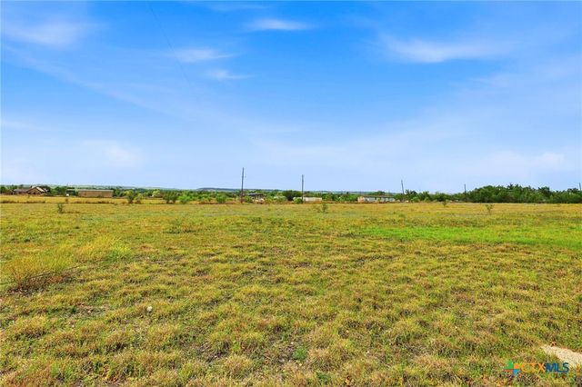 6673 Center Point Road, San Marcos, TX 78666