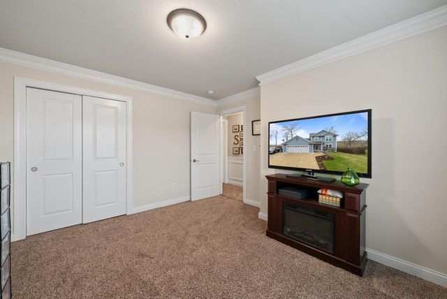 N2409 Laura STREET, Delavan, WI 53115