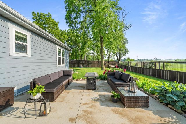 N2409 Laura STREET, Delavan, WI 53115