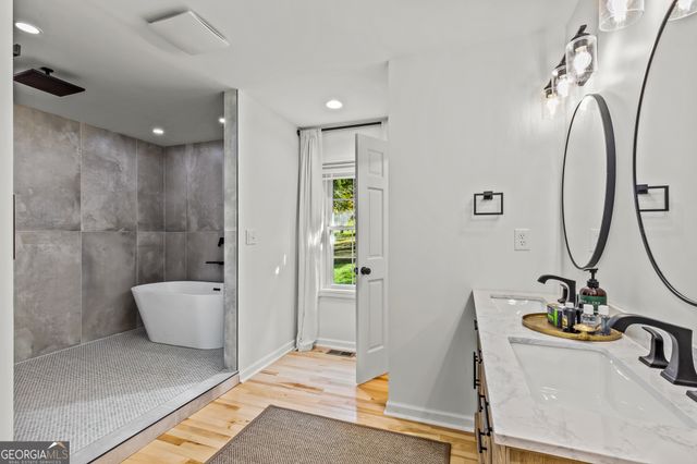 230 Mountain Lake Circle, Blue Ridge, GA 30513