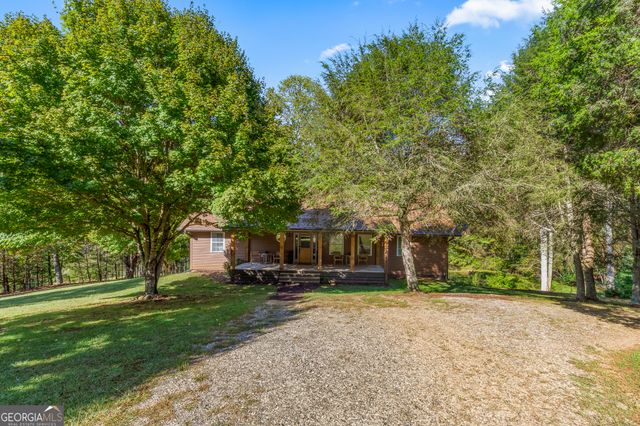 230 Mountain Lake Circle, Blue Ridge, GA 30513