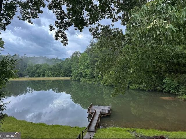 230 Mountain Lake Circle, Blue Ridge, GA 30513