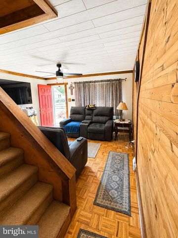 942 WOODLYNN RD, Essex, MD 21221