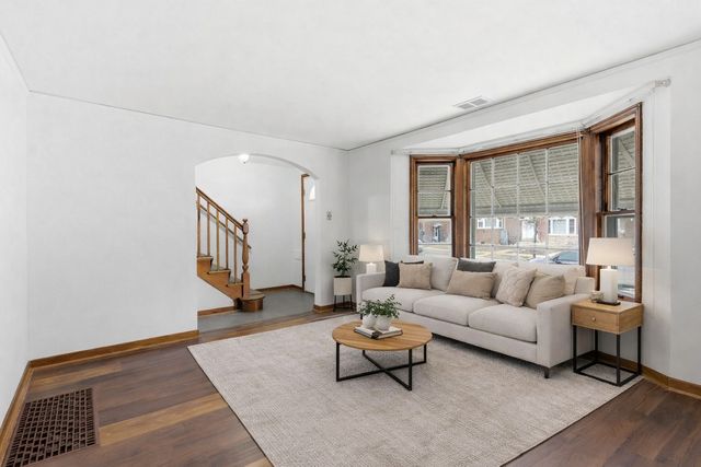 3546 S 56th Court, Cicero, IL 60804