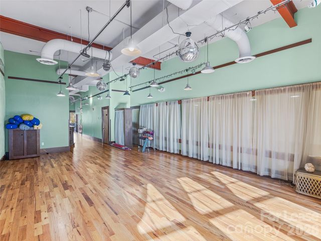 114 N Lexington Avenue, Asheville, NC 28801