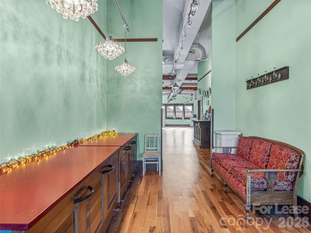 114 N Lexington Avenue, Asheville, NC 28801