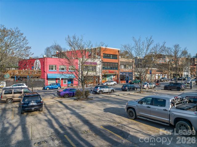 114 N Lexington Avenue, Asheville, NC 28801