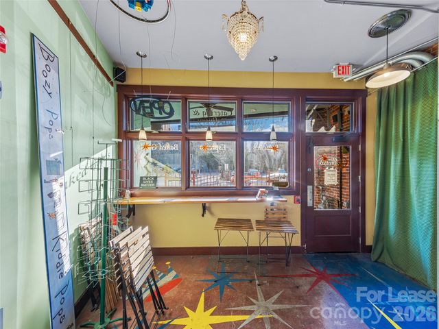 114 N Lexington Avenue, Asheville, NC 28801
