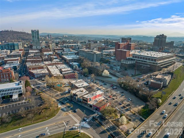 114 N Lexington Avenue, Asheville, NC 28801