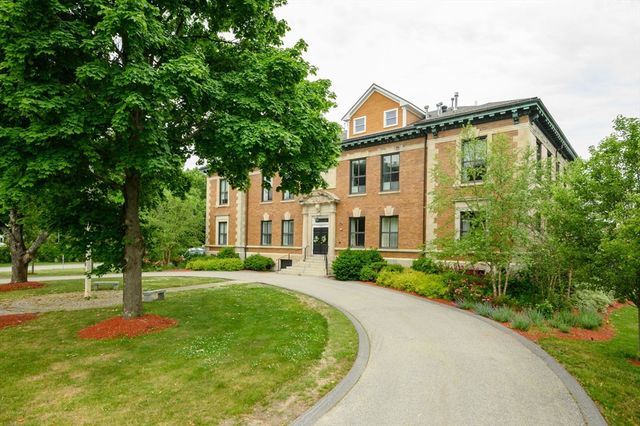 203 Middle St 5, Weymouth, MA 02189