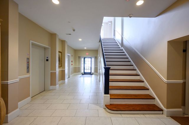 203 Middle St 5, Weymouth, MA 02189