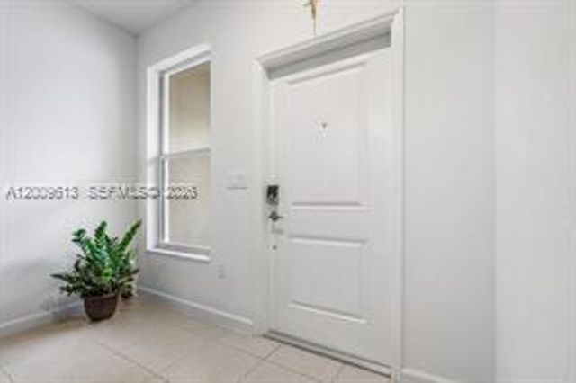 2781 NW 55th Way, Lauderhill, FL 33313