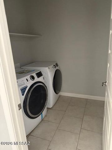 493 W Weldon Street, Corona De Tucson, AZ 85641