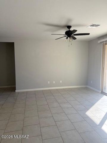 493 W Weldon Street, Corona De Tucson, AZ 85641