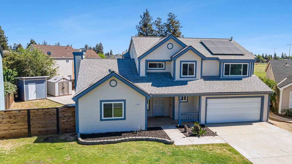 Image 2 of property listing at 8735 N Cedar Avenue # 122, Fresno, CA 93720