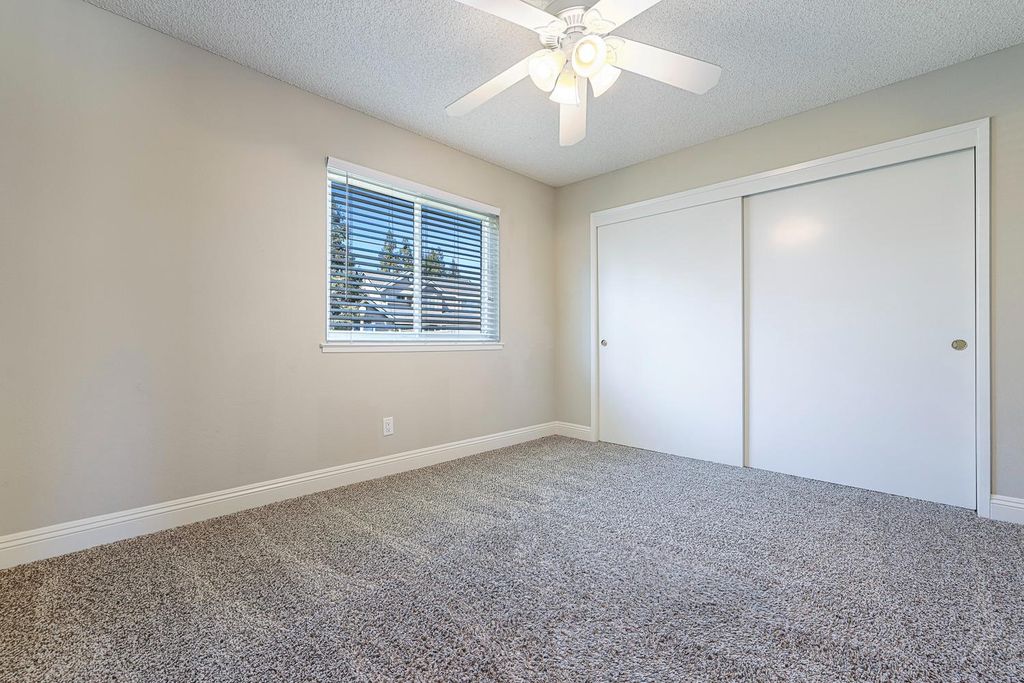 Image 24 of property listing at 8735 N Cedar Avenue # 122, Fresno, CA 93720