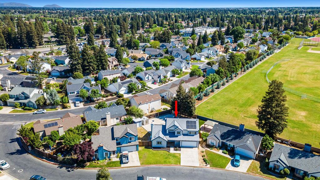 Image 36 of property listing at 8735 N Cedar Avenue # 122, Fresno, CA 93720