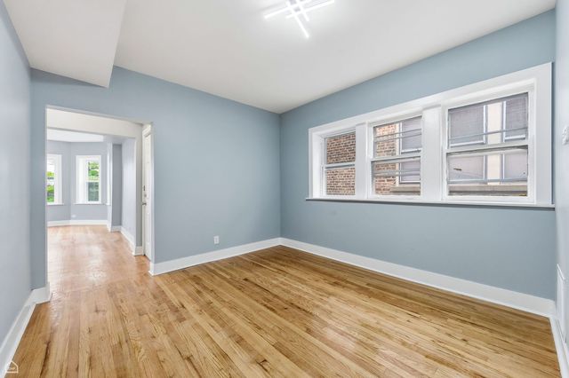 7824 S Euclid Avenue 1, Chicago, IL 60649