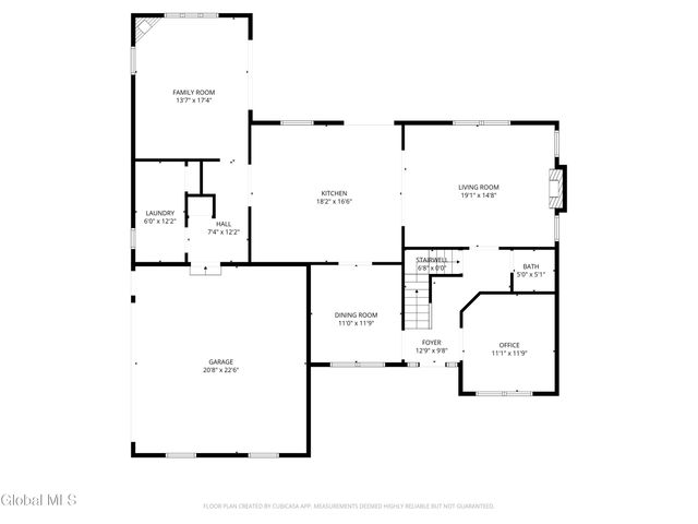 18 Jenee Way, Saratoga Springs, NY 12866