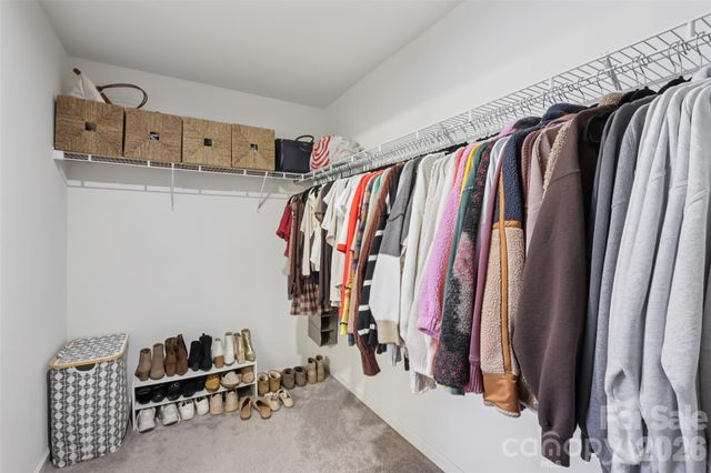 826 Newfound Hollow Drive, Charlotte, NC 28214