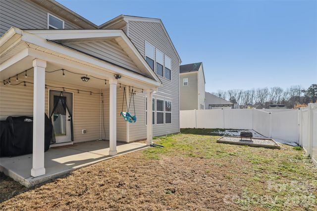 826 Newfound Hollow Drive, Charlotte, NC 28214