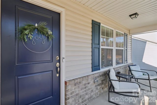 826 Newfound Hollow Drive, Charlotte, NC 28214