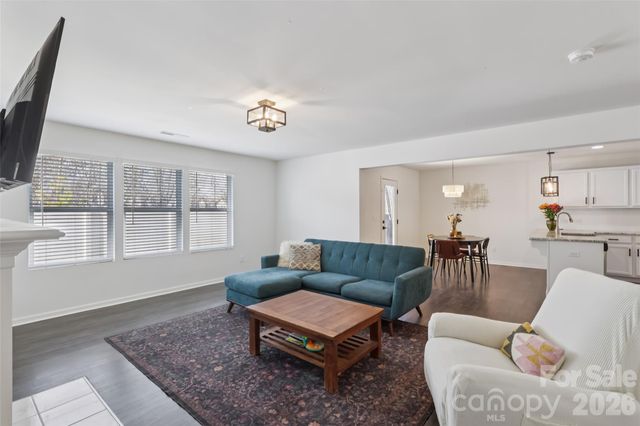 826 Newfound Hollow Drive, Charlotte, NC 28214