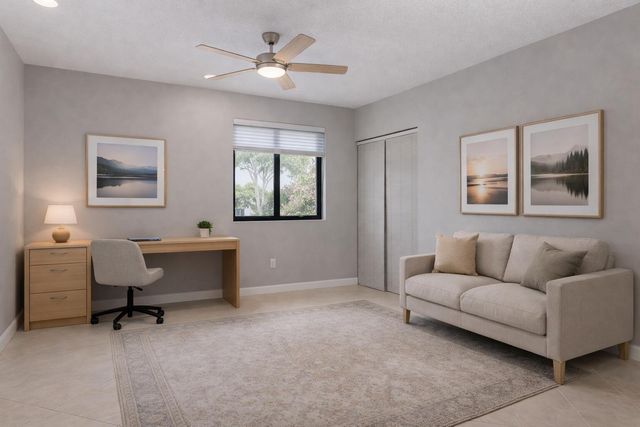 9272 Chelsea Drive S, Plantation, FL 33324