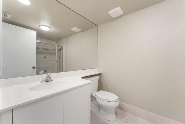 9272 Chelsea Drive S, Plantation, FL 33324