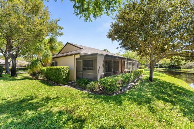 9272 Chelsea Drive S, Plantation, FL 33324