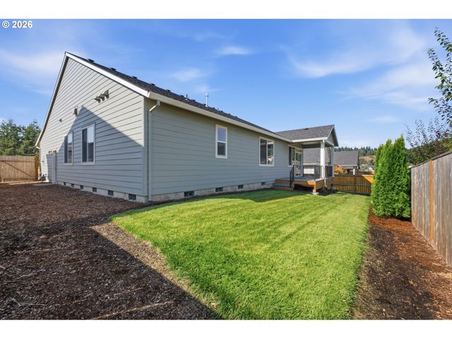 781 RILEY Dr, Silverton, OR 97381