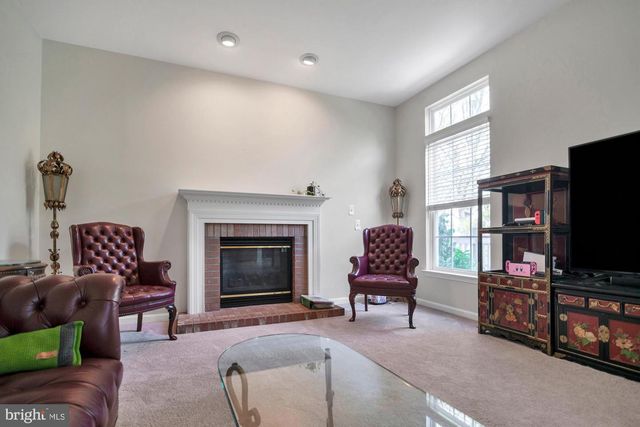 1810 BEECH CT, Frederick, MD 21701