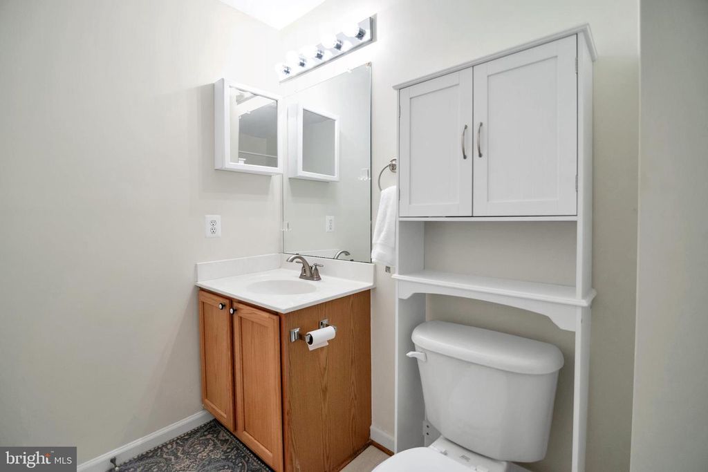 Image 40 of property listing at 1810 BEECH CT, Frederick, MD 21701