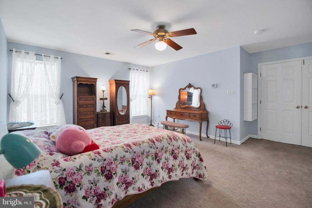 Image 46 of property listing at 1810 BEECH CT, Frederick, MD 21701