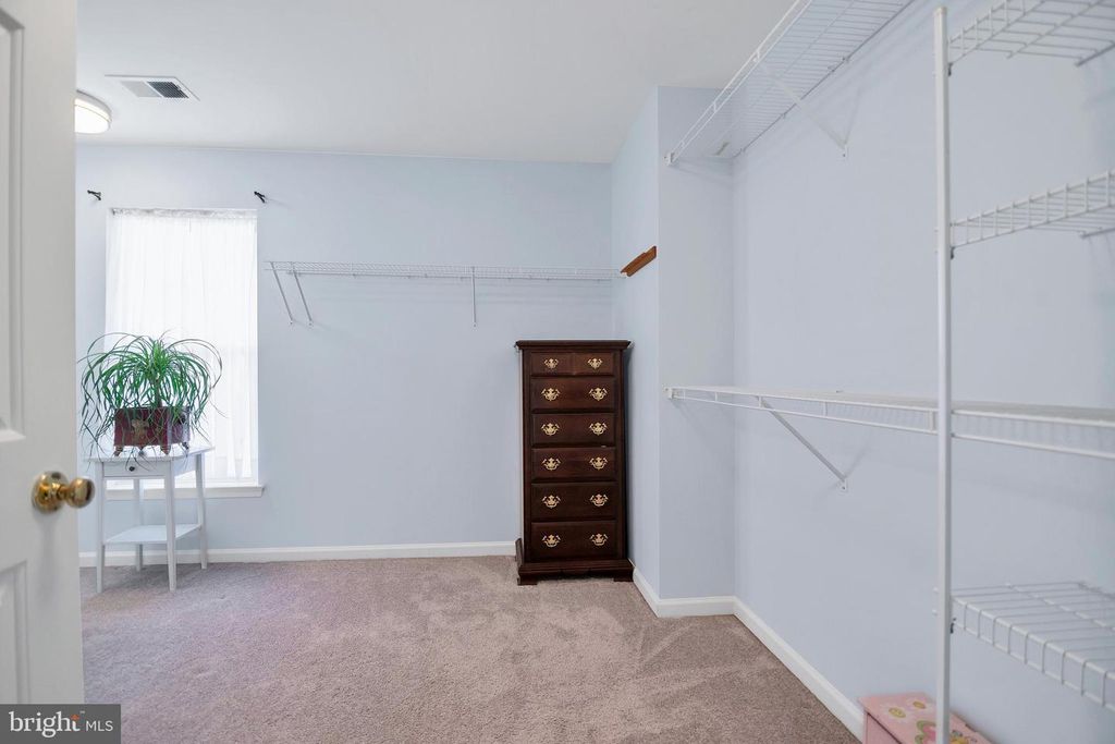 Image 63 of property listing at 1810 BEECH CT, Frederick, MD 21701