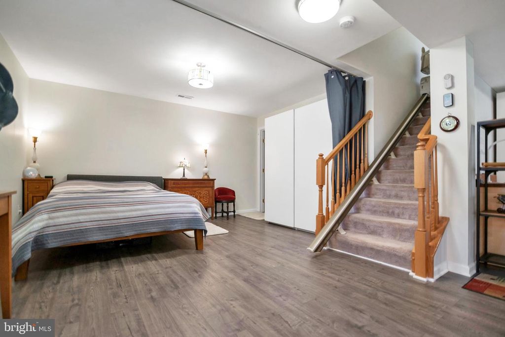 Image 69 of property listing at 1810 BEECH CT, Frederick, MD 21701