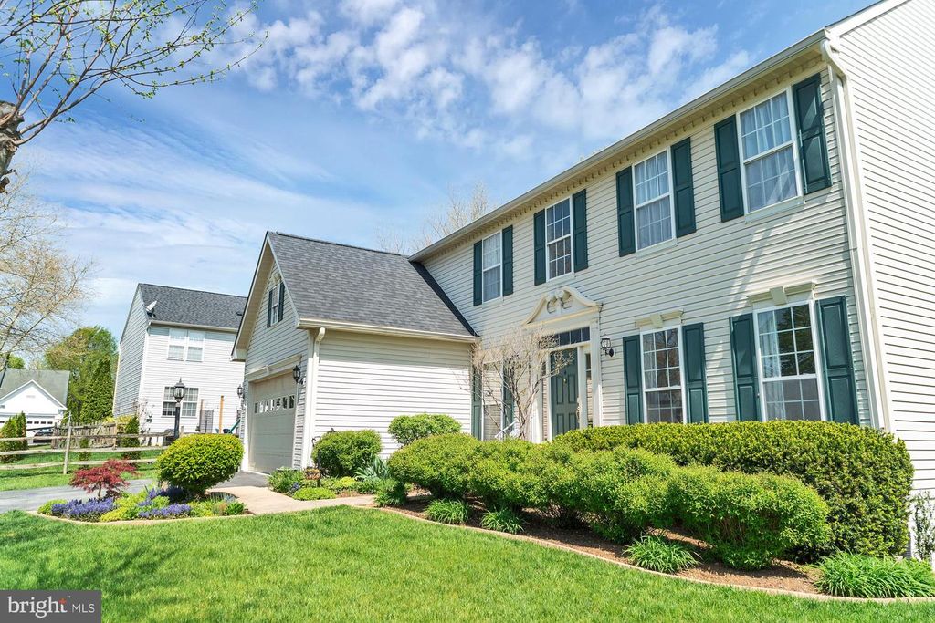 Image 81 of property listing at 1810 BEECH CT, Frederick, MD 21701