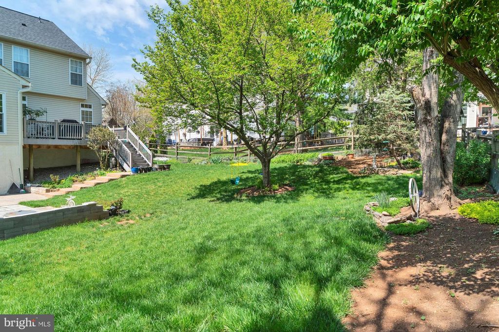 Image 82 of property listing at 1810 BEECH CT, Frederick, MD 21701