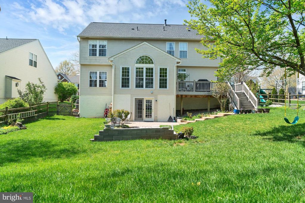 Image 85 of property listing at 1810 BEECH CT, Frederick, MD 21701