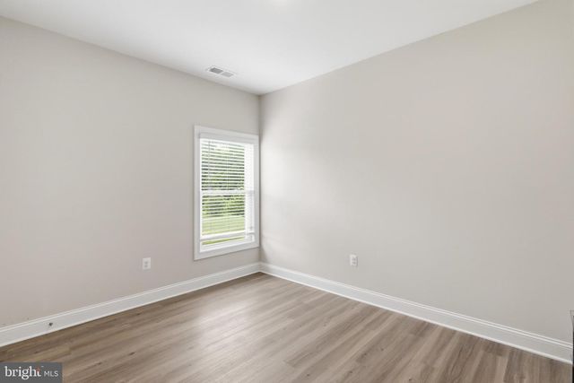 9910 ROULETTE DR, Hagerstown, MD 21740