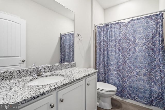 9910 ROULETTE DR, Hagerstown, MD 21740