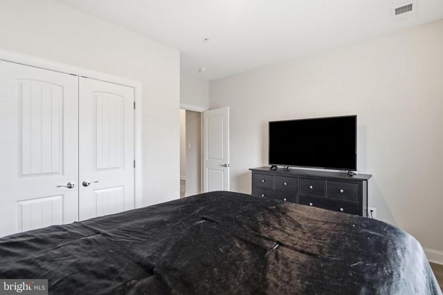 9910 ROULETTE DR, Hagerstown, MD 21740