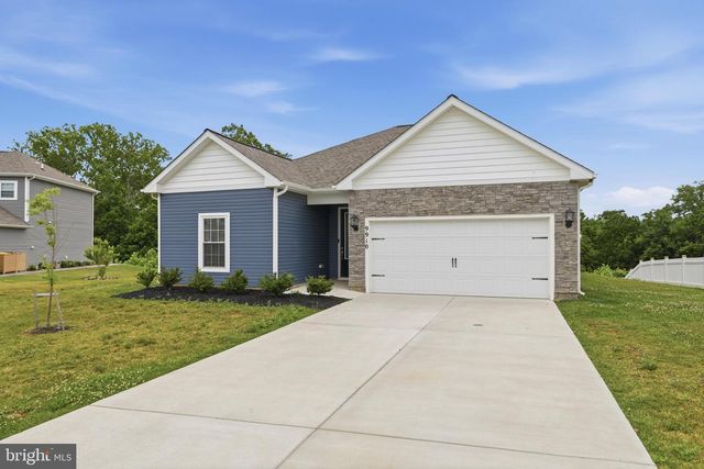 9910 ROULETTE DR, Hagerstown, MD 21740