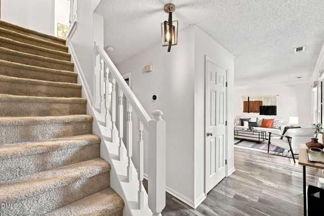 4509 Hollirose Place, Raleigh, NC 27616