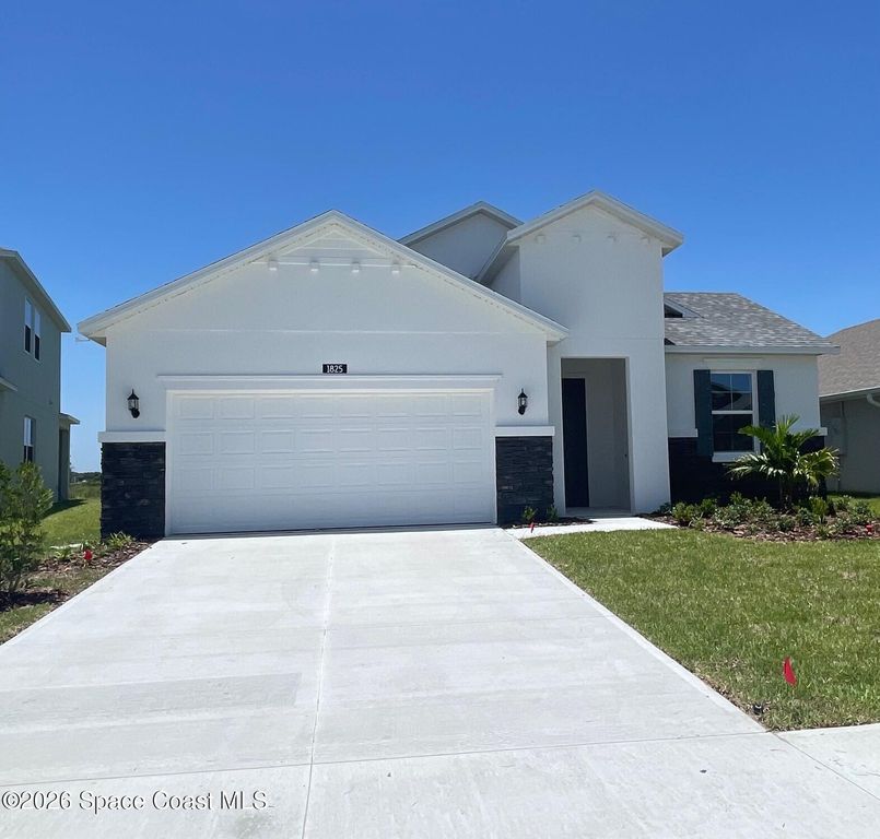 1825 Kylar Drive NW, Palm Bay, FL 32907
