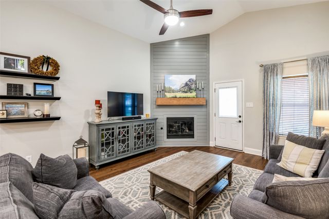 1522 Sleepy Hollow Drive, Allen, TX 75002