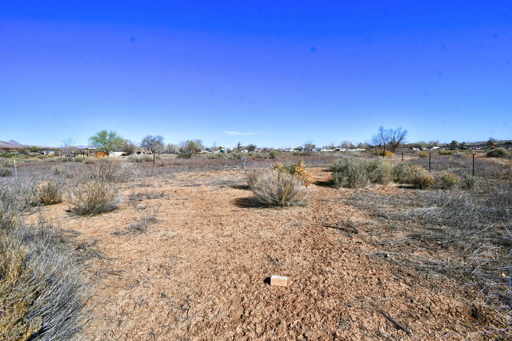Image 12 of property listing at 1208 Cuba Road, Socorro, NM 87801