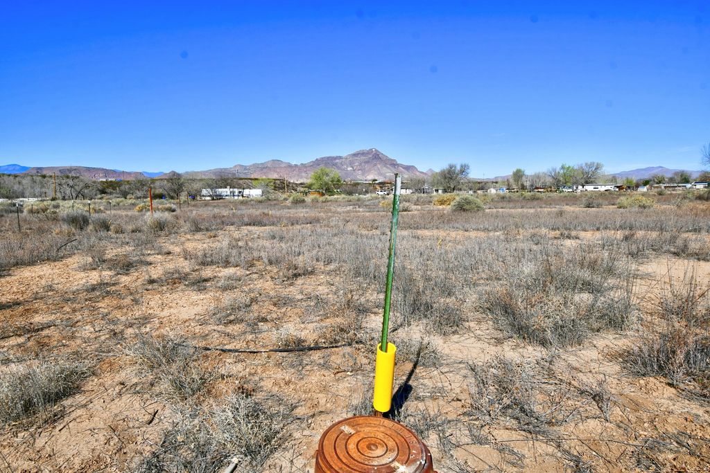 Image 13 of property listing at 1208 Cuba Road, Socorro, NM 87801