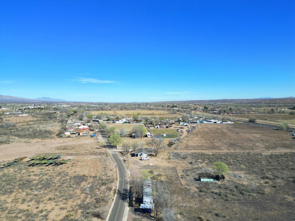 Image 8 of property listing at 1208 Cuba Road, Socorro, NM 87801