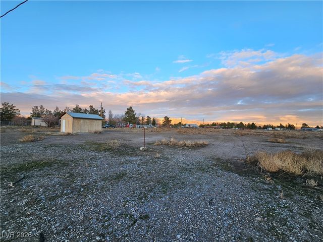 4151 Whirlwind Avenue, Pahrump, NV 89048